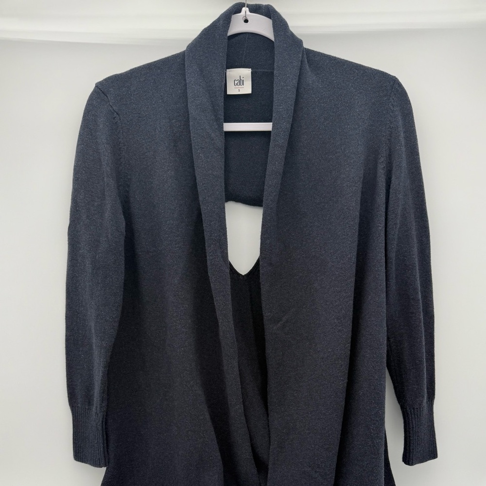 Cabi Women's Victoria Sweater Size Small Dark Navy Open Back Top Shawl - Picture 3 of 6